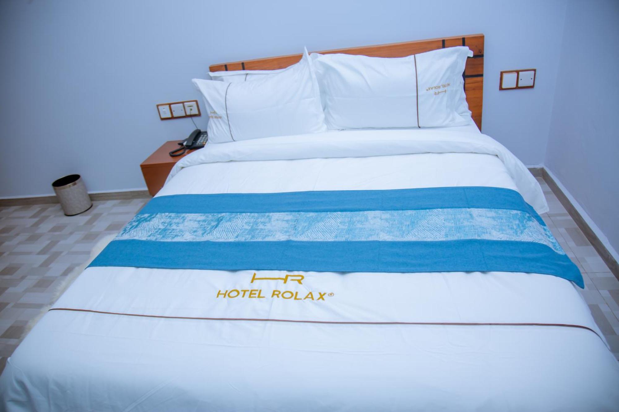 Hotel Rolax Дар ес Саалам Екстериор снимка